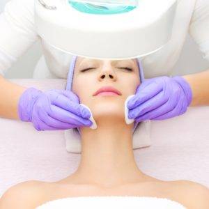 Are You Extracting Acne the Right Way?, California Skin Skin Insititute Are You Extracting Acne the Right Way?, California Skin Skin Insititute